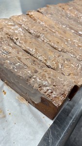 Knocking out these 340 pound cake sample boxes! | Sprinkle Me By Kake King