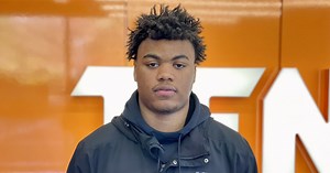 DL Darrion Smith commits to Vols, sold on Tennessee football's 'really good culture'