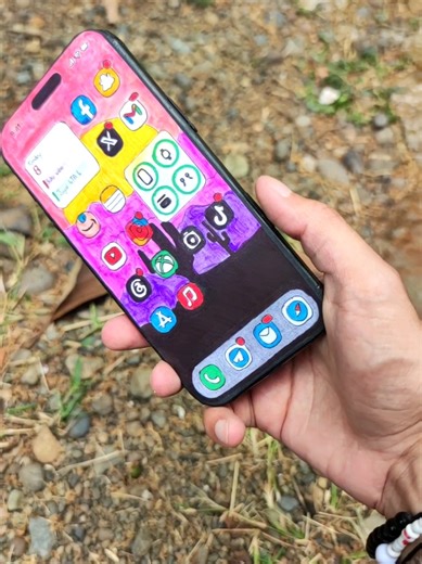 Creando mi iPhone 16 Pro Max de cartón ❤️