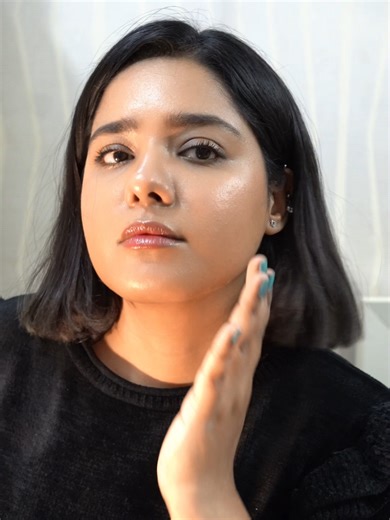 **“STOP scrolling if you have acne, pigmentation or oily skin 😳👇 Let me show you how I use this LED mask at home ✨ 1️⃣ Clean face 2️⃣ Wear eye protection goggles 🥽 3️⃣ Turn on the LED & relax 💆‍♀️ And look at this OFFER 🔥 🎁 FREE 5 sheet masks 🥽 FREE eye protection goggles 🚚 FREE delivery all over Pakistan 🛡️ 6 months warranty Salon-level skincare… without salon prices 💯 Would you try this? 👀”** #LEDMask #SkincarePakistan #ViralBeauty #GlowUp #AcneCare #Pigmentation #BeautyDeals #ItsZa