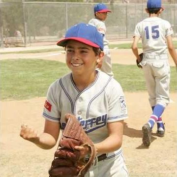 ⚾A Mexican baseball team has broken the curse of the United States.#movieclips #viral #baseball