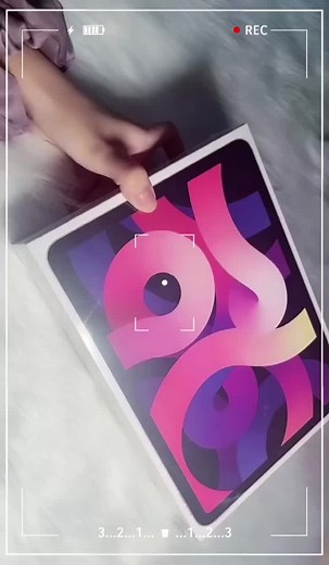 Unboxing the New Apple iPad Air Step by Step