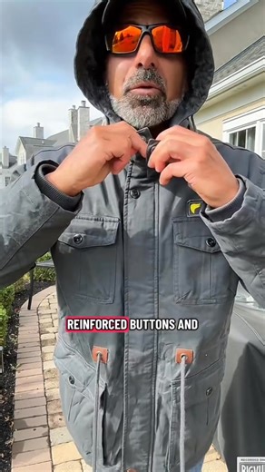 🧥Must-Have for Men in Winter! Drawstring Cotton Military-Style Driver Jacket 👔 🔥Comfortable and Warm, Made of High-Quality Cotton That's Soft to the Touch 💖 🧣Hood and Stand-Up Collar for Double Protection Against the Cold ❄️ 🛡️Durable and Windproof, with Reinforced Seams to Keep You Warm 💪 🎒Drawstring Waist Multiple Pockets, Practical and Stylish 👜 👝Built-in Large Pocket, Super Convenient for Storing Your Items 📱 | SureBrit