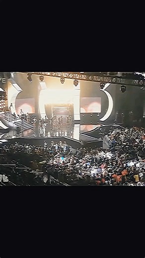 443K views · 10K reactions | It's time for Miss Universe! Presenting one of the best opening dances in the history of the pageant... | Missosology | Facebook