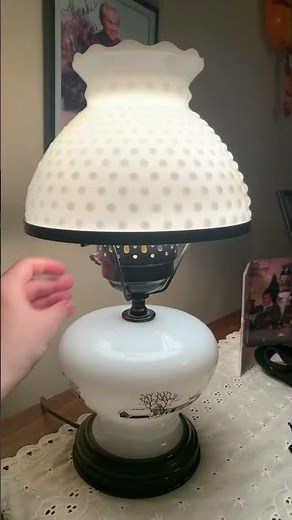 Vintage 1950s hobnail Fenton glass hurricane lamp