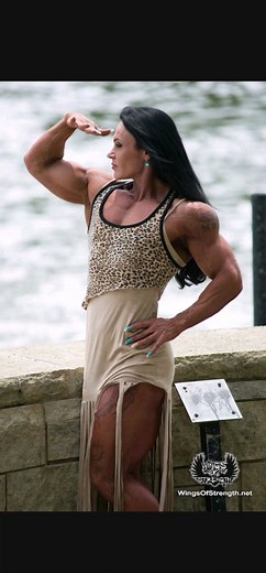 Jacqueline (jay) Fuchs ifbb pro on Instagram: "Never lose faith in yourself. Stay strong ,loyal and proud every day . It is your values ​​that make you attractive not the dress you wear. wish you a successful day❤李❤ Team @hardersupps #myworld #lovemyking #dreambig #respect #dressoftheday #teamharder"