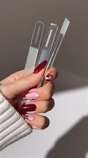 tweezerman on Instagram: "It's never too early to start decking the halls... and your nails! 💅✨🎀"