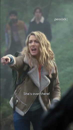 Everybody stay calm 😳 #LaBrea #NatalieZea #NicholasGonzalez #JackMartin #SciFi