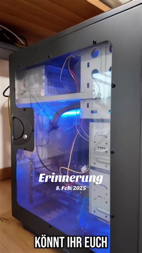 #erinnerung AMD Athlon Thunderbird 900 MHz, 512 mb RAM, ASUS A7V Mainboard und NVIDIA GeForce 2 GTS Grafikkarte. Und Netzteil von Enermax im Chieftec Tower. Damals mit Windows XP. Was haben wir darauf gespielt? Unreal Tournament, Quake III Arena und Counter Strike. Wer heute gebraucht solche Komponenten kaufen will, zahlt einiges. Auf eBay werden die durchaus gehandelt. Das war mein zweiter eigener Computer. ##Gaming##Retro##nvidia##AMD