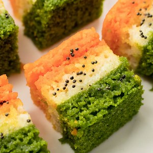 1.2M views · 1.8K reactions | Your Independence Day themed breakfast should be sorted now, here's an easy Tricolor Dhokla Recipe for you :) full video with measurements: https://goo.gl/KtaMGm | Cooking Shooking | Facebook