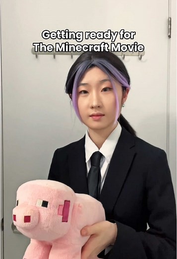 Immerse Yourself in Minecraft Cosplay Adventures