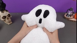 Soaoo 3 Pcs Halloween Pillows 12.6'' x 9.45'' Decorative Spooky Pillows for Sofa White Throw Pillows Decorative Plush Sofa Ghost Cushion for Indoors Home Outdoor Couch Kids