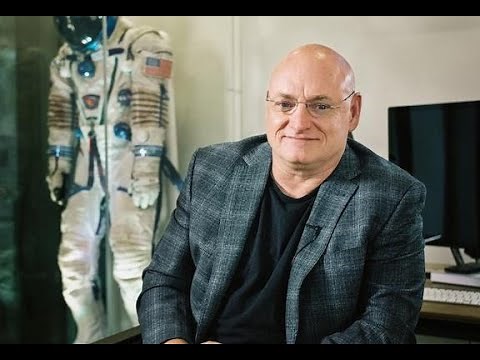 Former NASA Astronaut Scott Kelly Goes Solar With Sunrun