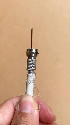 52K views · 137 reactions | Antenna wiring technology is about to become extinct in the world #tipsandtricks #Diy #tips #tools | Georiet Grenfold | Facebook