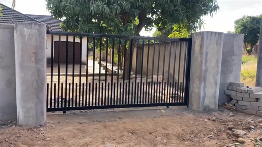 Dani na R5500 plus free installation Musundwa Steel works App us 071 691 6279 Please share 🙏 | Ele Ment