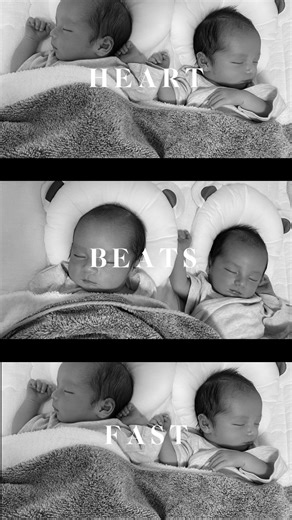 双子の赤ちゃんの成長と日常生活