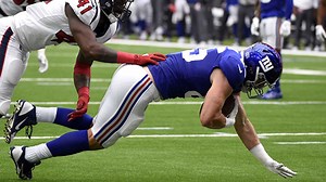 Eli stays calm in the pocket for 16-yard TD strike to Rhett Ellison