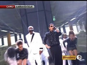 PSY ve Mc Hammer'dan "Gangnam Style"