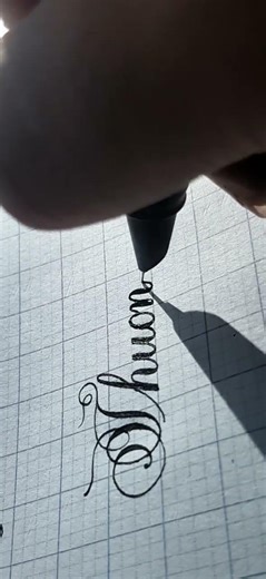 Cmt your name🌻 #butmay #calligraphy #handwriting #trending #butmai #bút #luyenchudep #chữviếtđẹp