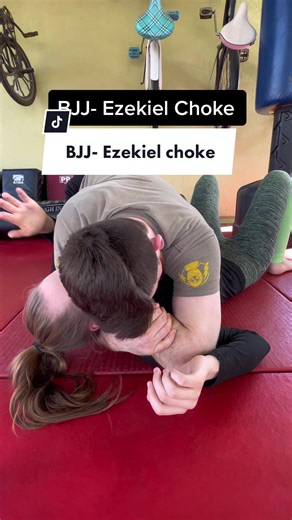 Mastering the Ezekiel Choke: Step-by-Step Guide | BJJ Techniques