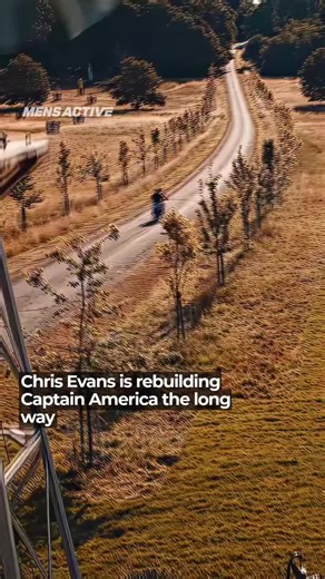 Chris Evans is quietly returning to the physique that defined his original Captain America era. Spotted with a thicker upper body and a more grounded, athletic frame, the shift suggests a move away from short-term “Hollywood cuts” and back toward compound-heavy, volume-driven training. This kind of build prioritises mass, durability, and movement — not quick visual tricks. A long-game silhouette, designed to carry the shield again. Media via @marvelstudios