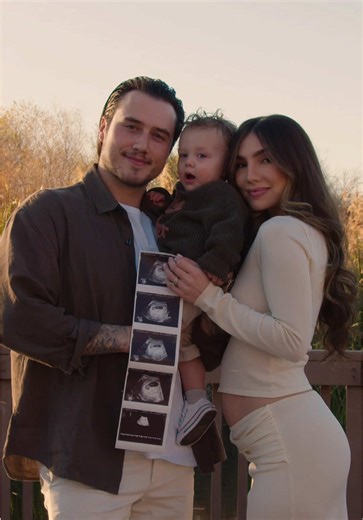 BABY #2 IS ON THE WAY!! 🥹🤍👶🏼🕊️ thank you God for such a beautiful blessing! 🙏🏼 @Nicholas Quintana Video by: @izzy #pregnancyannouncement #pregnanttok #pregnant #fyp