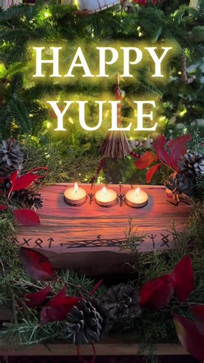 Exploring the Yule Log Tradition: Warmth and Togetherness