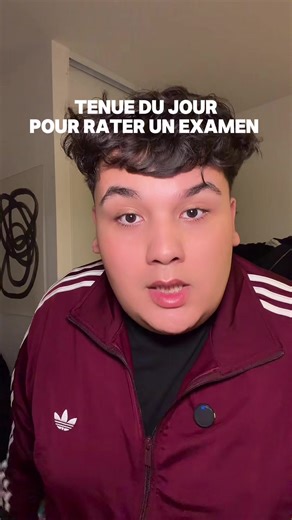 assorti au code civil et à mon oud rose😭