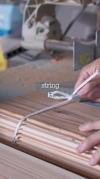 バンク下の外壁張るよ🥹 #DIY #キャンピングカー #軽トラ #軽キャン #軽トラキャンパー #素人diy #モバイルハウス #タイニーハウス #車中泊 #キャンパー #旅 #キャンプ #自作 #campars #carcamping #vanlife #tinyhouse