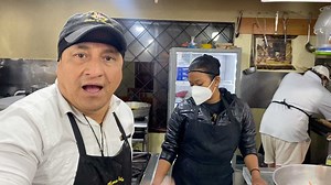 1.4M views · 58K reactions | preparando un seco de pollo monstroso, con la aprendiz #4. MariaFernanda | IVAN El mono pauteño | Facebook