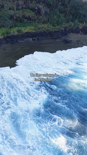 Un lieu unique au monde #pourtoi #travel #smallcreator #974 #reunionisland #reunion974 #fyp ￼