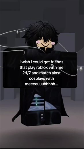 Roblox Friends: Cosplay and Alien Stage Fun