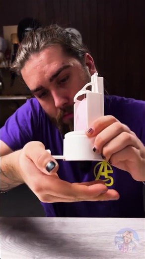 Testing stretchy rubber pig and Butter making gadget!