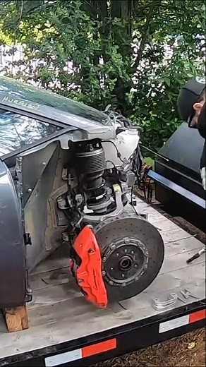 Sometimes you've gotta tear it down to build it up! 😎 #reels #lambo #lamborghini #huracan #burntlambo #building | B is for Build