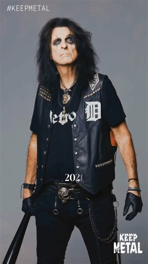 Happy birthday ALICE COOPER 🔥 Vincent Damon Furnier (February 4, 1948) #AliceCooper #fblifestyles | Keep Metal