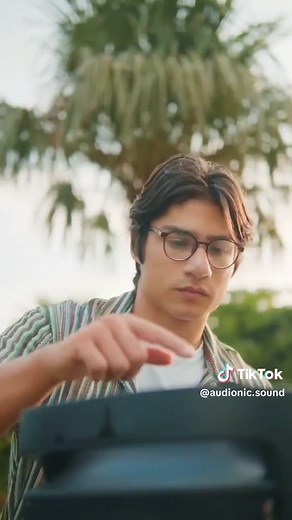 Experience Powerful Sound with the Audionic Hummer H-55