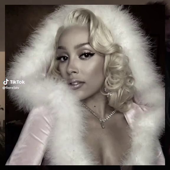 Alara Cat's Doja Cat Edit and Highlights
