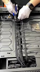 516K views · 6.6K reactions | Building a PC Gamer for a lol player #building#pcbuild#pcgaming#asmr#satisfyingvideos#satisfying#computer#server Check the First Comment for Full Story  . . . Follow for more  #fypシ゚viralシ #storytelling #website #reading | Smack | Facebook