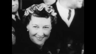 1954: Mamie Eisenhower Christening First Atomic Submarine