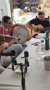 18K views · 3.4K reactions | Prendimos la mesa nochera con @lazaroexequielcaballero y éstos temasos en la guitarreada perfecta para éste finde 論 Ya podés escucharla en nuestro canal de YouTube #losnocheros #lazarocaballero #folklore | Los Nocheros - Oficial | Facebook
