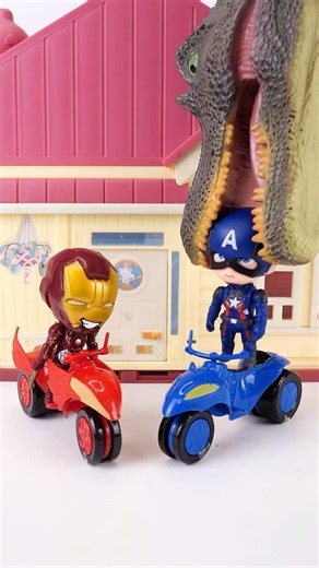 Experience with Iron Man and Avengers Collection | Dinosaur Carries Captain America??? #funny #toys