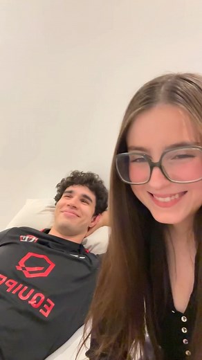 RoRo | Necesito chismeee😭 | Instagram