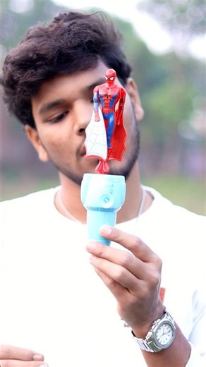 Flying Spiderman🤩