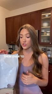 All @michellereed needs to keep Cash healthy and thriving is a heaping scoop of our nutritious Dry Dog Food full of farm-rich nutrients 💚 Learn more about our Dog Recipes: https://bit.ly/3LEWztF | Open Farm