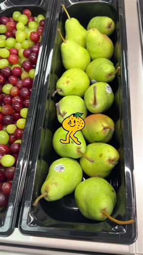 Color your tray 🌈 #fruit #k12 #schoollunch #cafeteria #menu