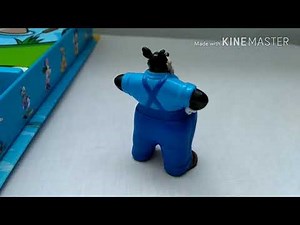 My Busy Book Mickey Mouse Clubhouse includes a Storybook, 12 Disney Figurines and a Giant Playmat