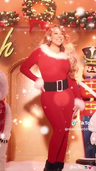 All I Want for Christmas Is You - Mariah Carey