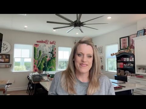 Facebook Friday- Stay Warm 🧤🧣🧦