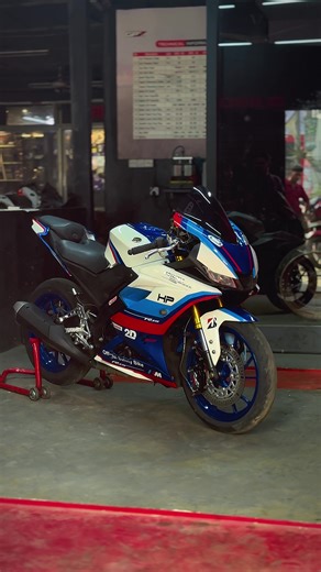 Classic Bikers: A Celebration of Modified Motorcycles