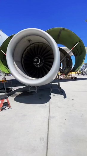 Inside IAE V2500-A5 Engine: Tour and Components Explained